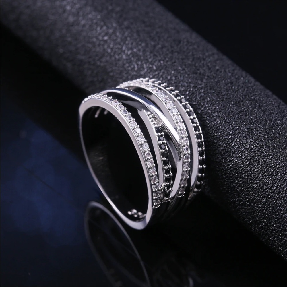 New 925 Sterling Silver White Black CZ Ring - Picture 9 of 10